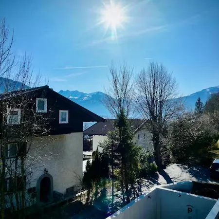 Lift Ski Top2 Zell--contact# Whatsap Before Booking#-i-43--690--1026--2422- Apartamento *